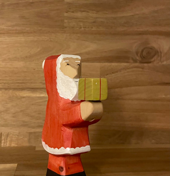 Père Noël au Cadeau (Petit) - Santa with Gift (Small)